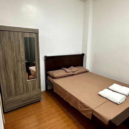 Rjc Building Appartement Olongapo Buitenkant foto