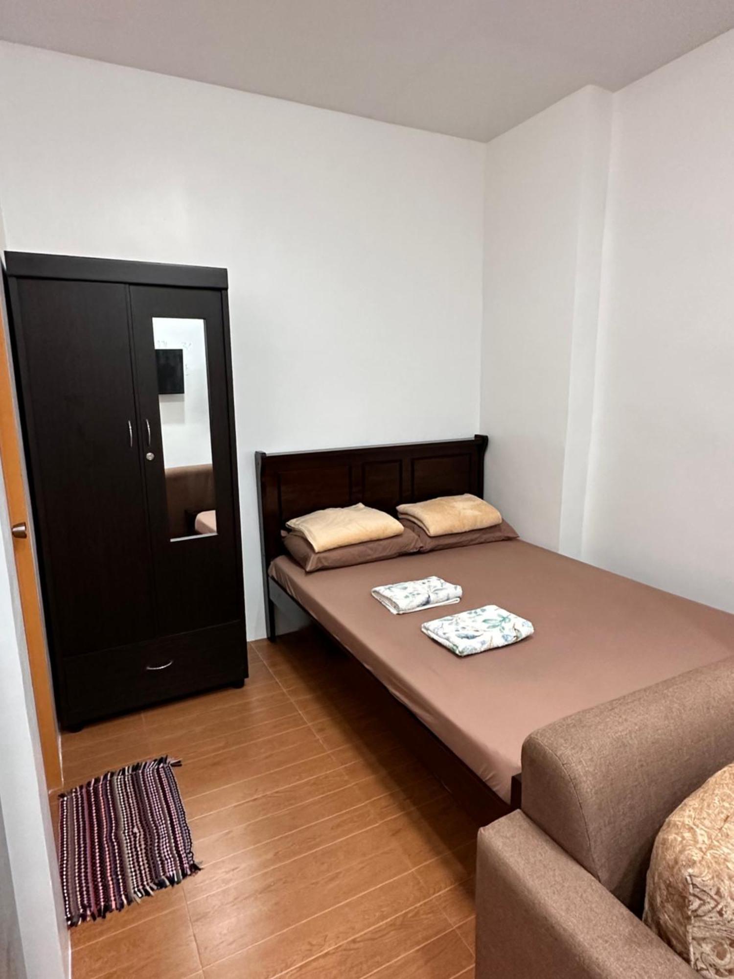 Rjc Building Appartement Olongapo Buitenkant foto